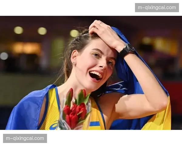 官方：霍芬海姆中场普罗梅尔因膝伤赛季报销