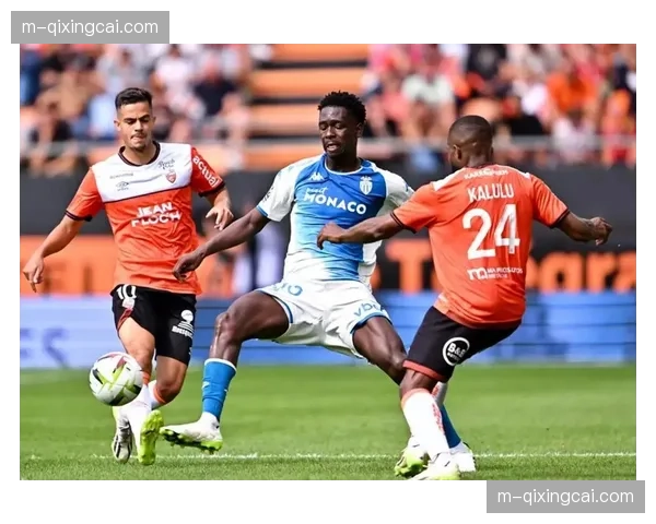 关键瞬间：南特前锋单刀被洛里昂门将神扑，本次扑救降低对手0.78预期进球